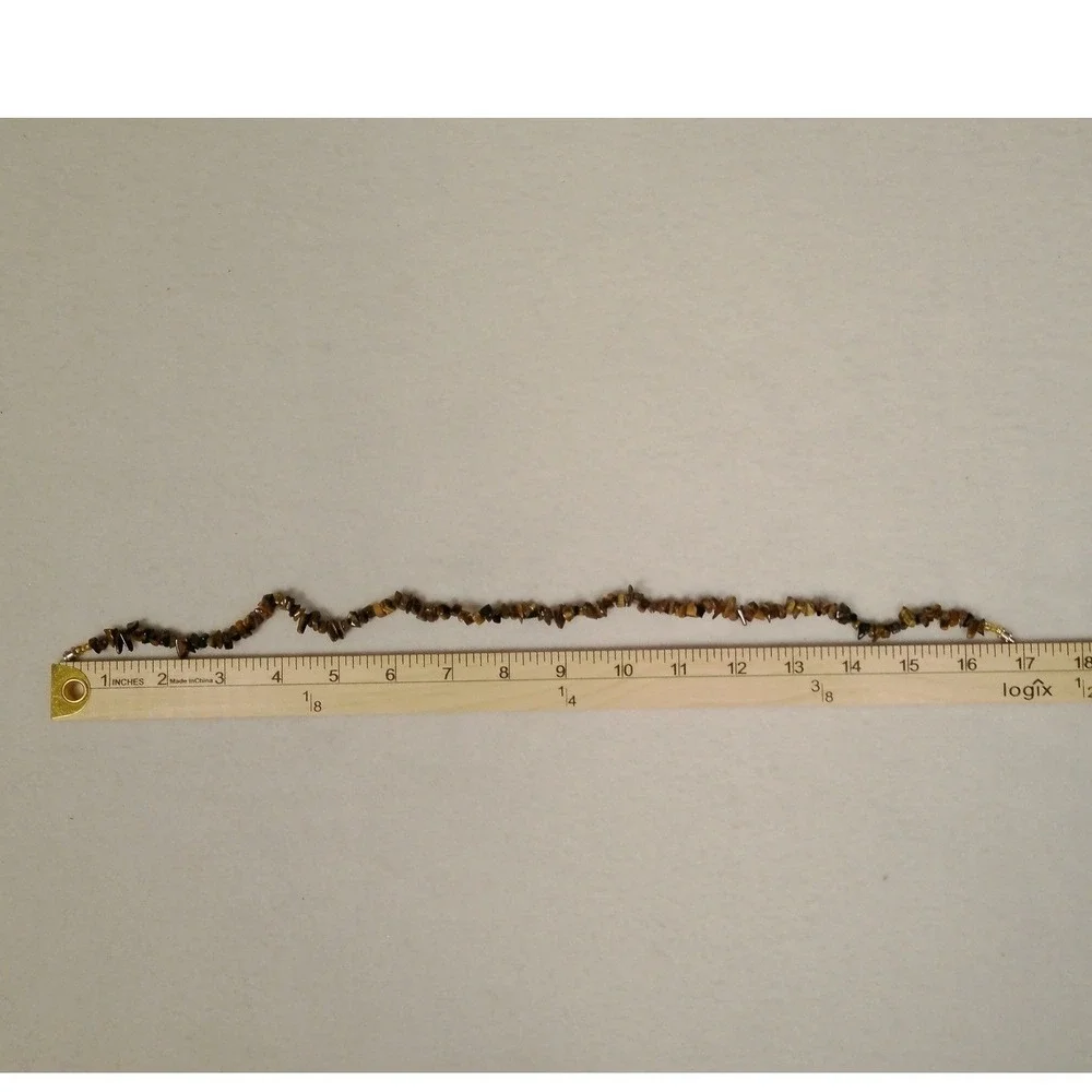 Natural Tiger Eye Chip Gemstone Beaded Necklace with Silver Clasp